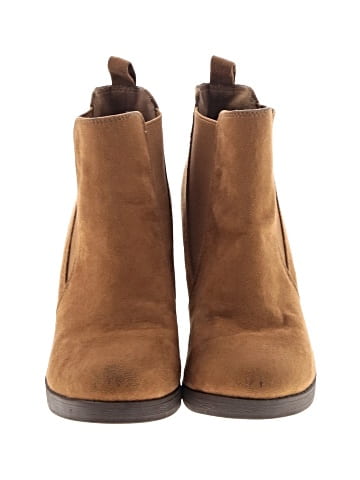 American Eagle Outfitters Ankle Boots (view 2)