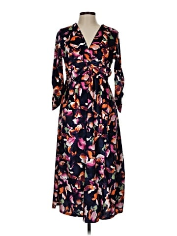 Harlow & Rose Casual Dress (view 1)