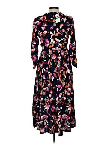 Harlow & Rose Casual Dress (view 2)