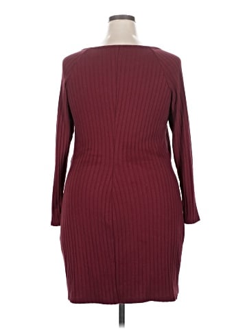 Old Navy Casual Dress (view 2)