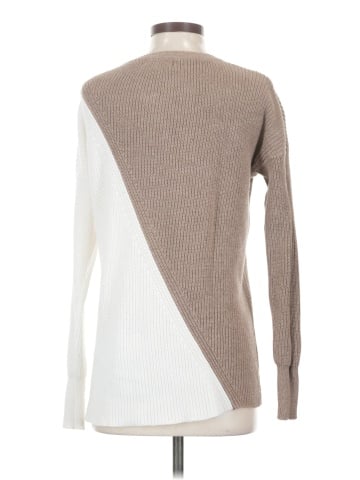 Neiman Marcus Pullover Sweater (view 2)