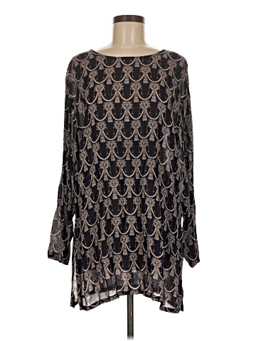 Karen Kane Casual Dress (view 1)