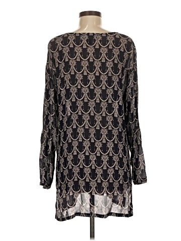 Karen Kane Casual Dress (view 2)