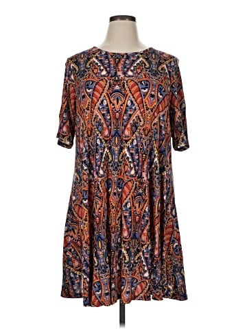 Alice & You Casual Dress (view 1)