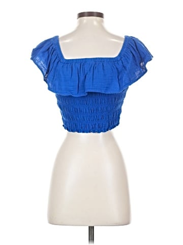 Old Navy Sleeveless Blouse (view 2)