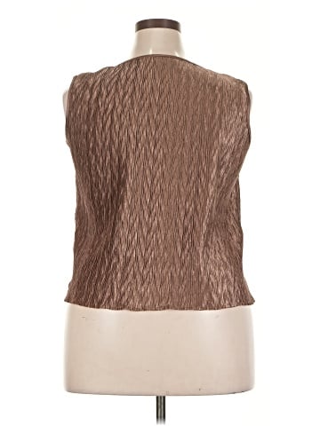 Le Bos Sleeveless Blouse (view 2)