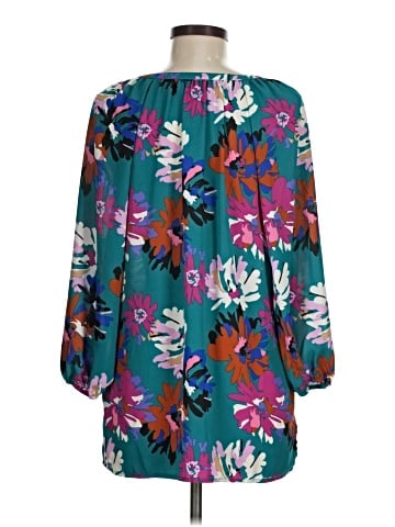 The Pioneer Woman 3/4 Sleeve Blouse (view 2)