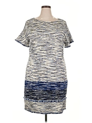 St. John Short Sleeve Top (view 1)