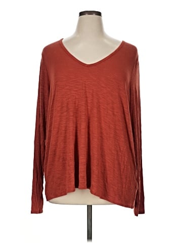 LUXE Long Sleeve T-Shirt (view 1)