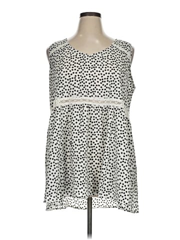 Weekend Suzanne Betro Sleeveless Blouse (view 1)