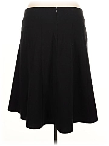 Old Navy Casual Skirt (view 2)