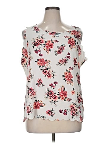 Elle Sleeveless Blouse (view 1)