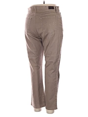 Lee Khakis (view 2)