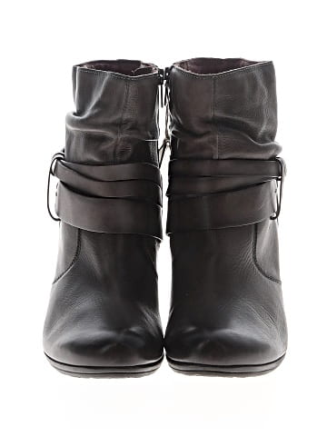 Pikolinos Ankle Boots (view 2)