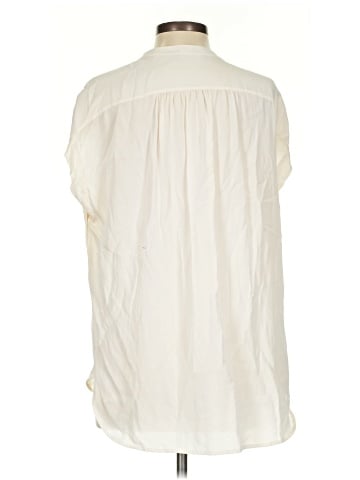 Vince. Short Sleeve Blouse (view 2)