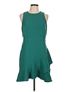 open lace back dress Shop Banana Republic Clothing and Dresses at SilkRoll. Trade with us! main image 1