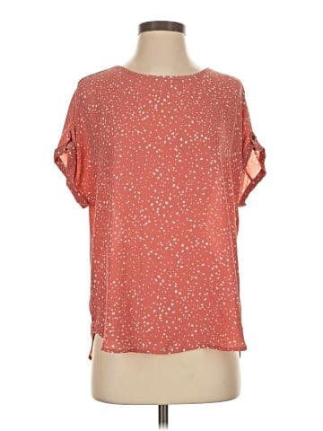 Maurices Short Sleeve T-Shirt (view 1)