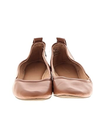 Universal Thread Flats (view 2)
