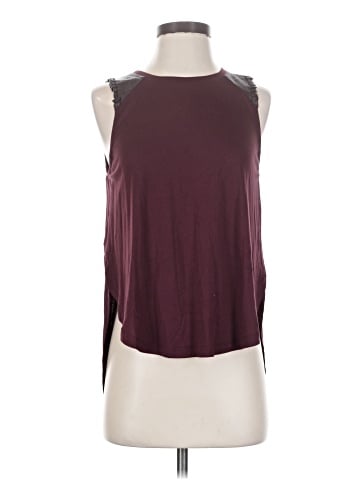 LoveRiche Sleeveless T-Shirt (view 1)