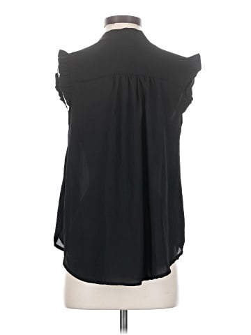 Jon & Anna Sleeveless Blouse (view 2)