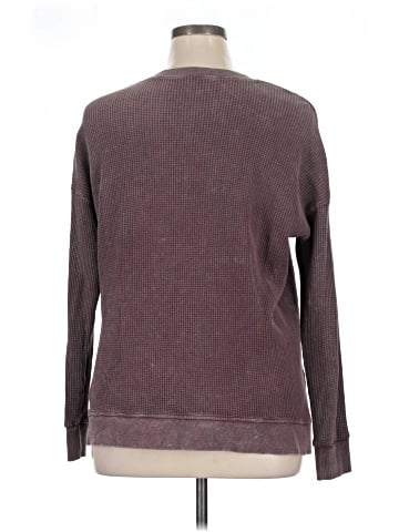 Leo & Nicole Pullover Sweater (view 2)