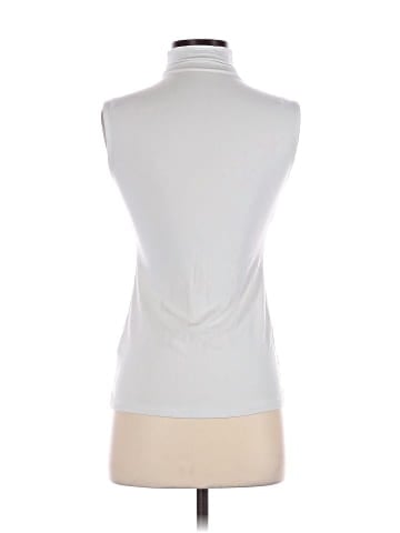 April Sleeveless T-Shirt (view 2)