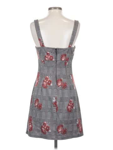 Francesca's Casual Dress (view 2)