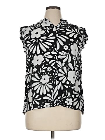 PREMISE Sleeveless Blouse (view 1)