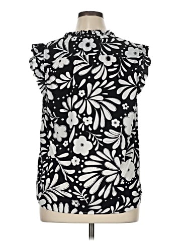 PREMISE Sleeveless Blouse (view 2)