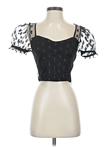 Hot Topic Short Sleeve Top (view 1)