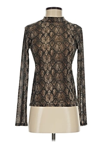 Free Kisses Long Sleeve Blouse (view 1)
