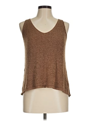 Blu Pepper Sleeveless Top (view 1)