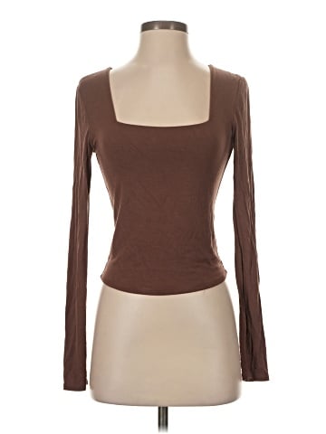Be Cool Long Sleeve Top (view 1)