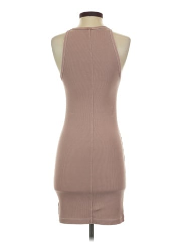 Old Navy Casual Dress (view 2)