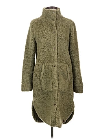 Liv Coat (view 1)