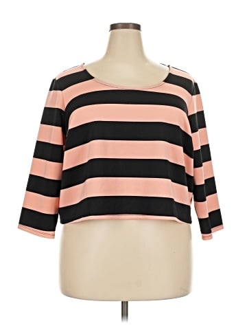 Boutique + 3/4 Sleeve Top (view 1)