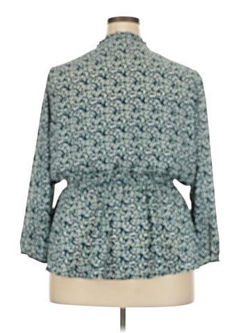 Eclair 3/4 Sleeve Blouse (view 2)