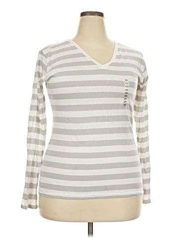 Gap Outlet Long Sleeve T-Shirt (view 1)