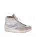 Nike Graphic Gray Ivory Sneakers Size 9 1/2 - photo 1