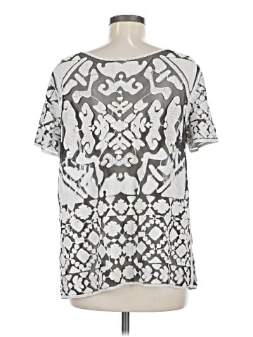 Everleigh Short Sleeve T-Shirt (view 2)