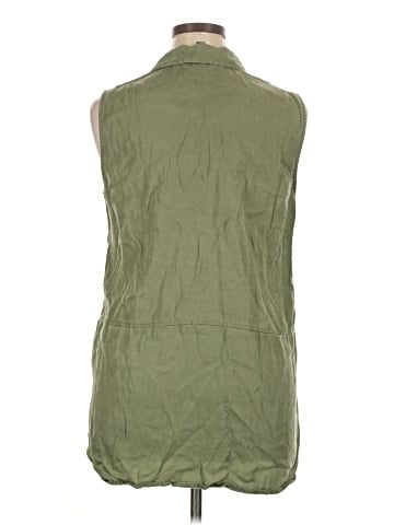 Ellen Tracy Sleeveless Button-Down Shirt (view 2)