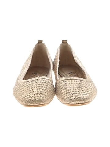Zara Flats (view 2)