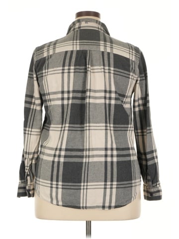 G.H. Bass & Co. Long Sleeve Button-Down Shirt (view 2)