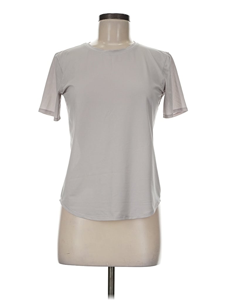 Pre-owned Lululemon Athletica Active T-shirt In Silver