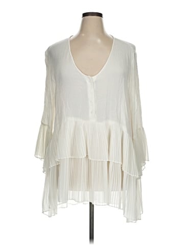 Neiman Marcus 3/4 Sleeve Blouse (view 1)