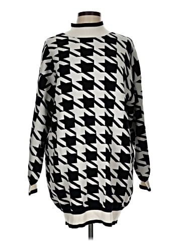 Blu Pepper Pullover Sweater (view 1)