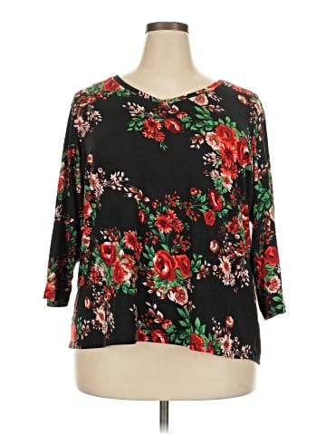 The Pioneer Woman 3/4 Sleeve Blouse (view 1)