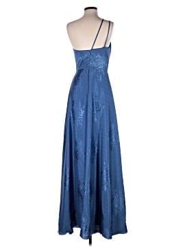 sachin and babi light blue dress LERI | A delicate light blue dress with a soft, airy feel that moves  naturally with you. It's feminine, fresh, and perfect for a special  occasion 