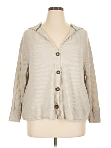 A Beautiful Soul 3/4 Sleeve Button-Down Shirt (view 1)