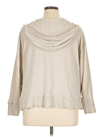 A Beautiful Soul 3/4 Sleeve Button-Down Shirt (view 2)